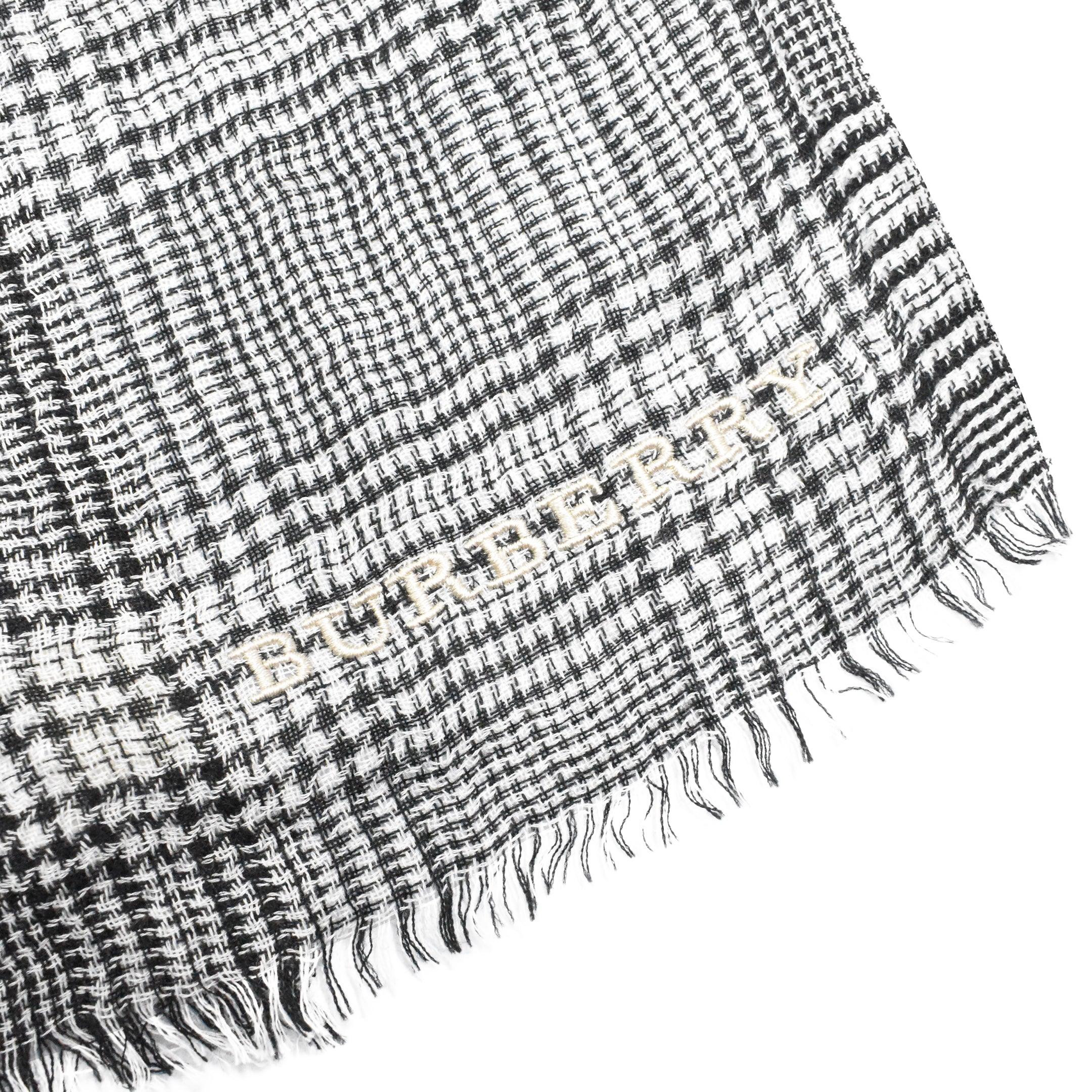 Burberry Scarf - Fashionably Yours
