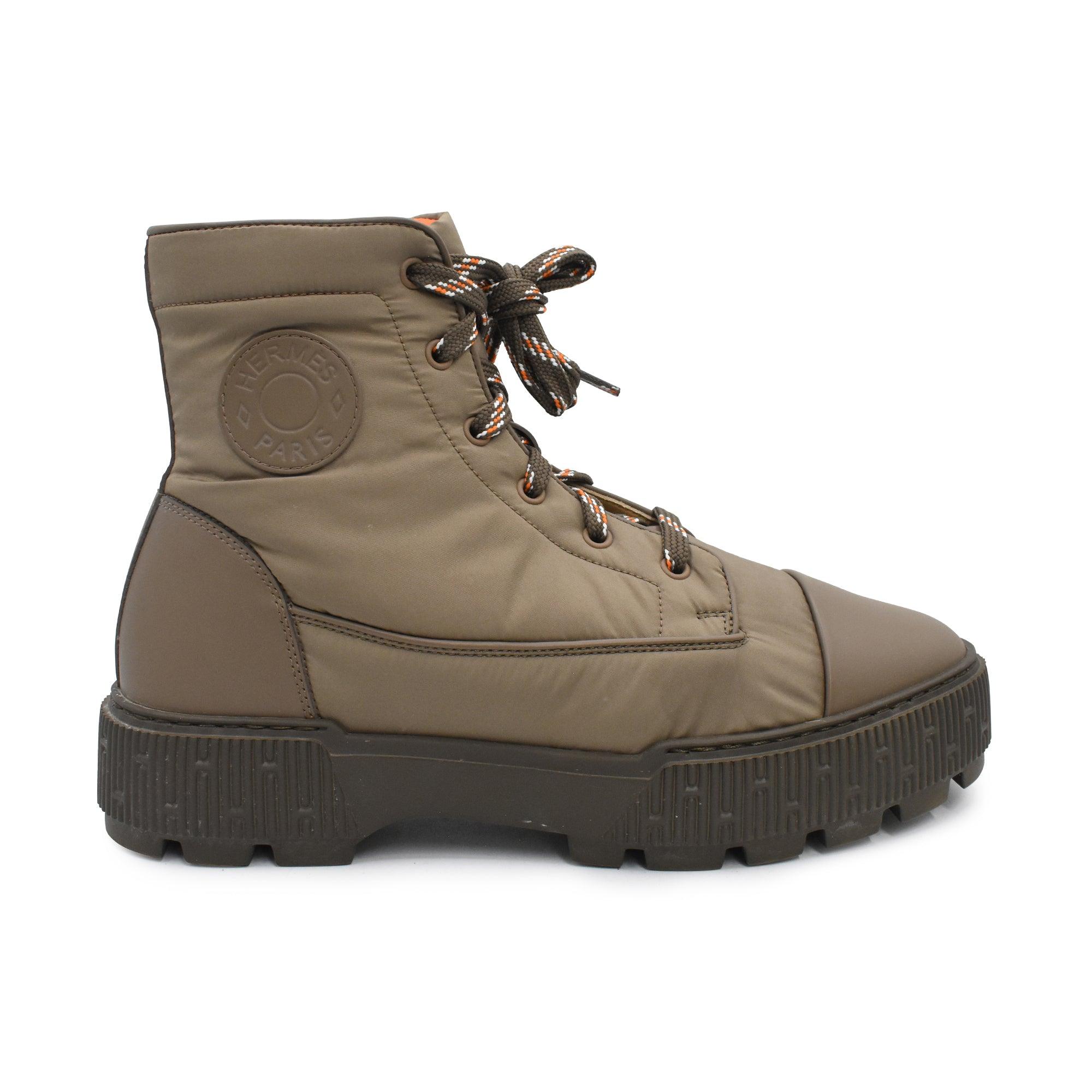 Hermes 'Fresh' Hiking Boots - Men's 40 - Fashionably Yours