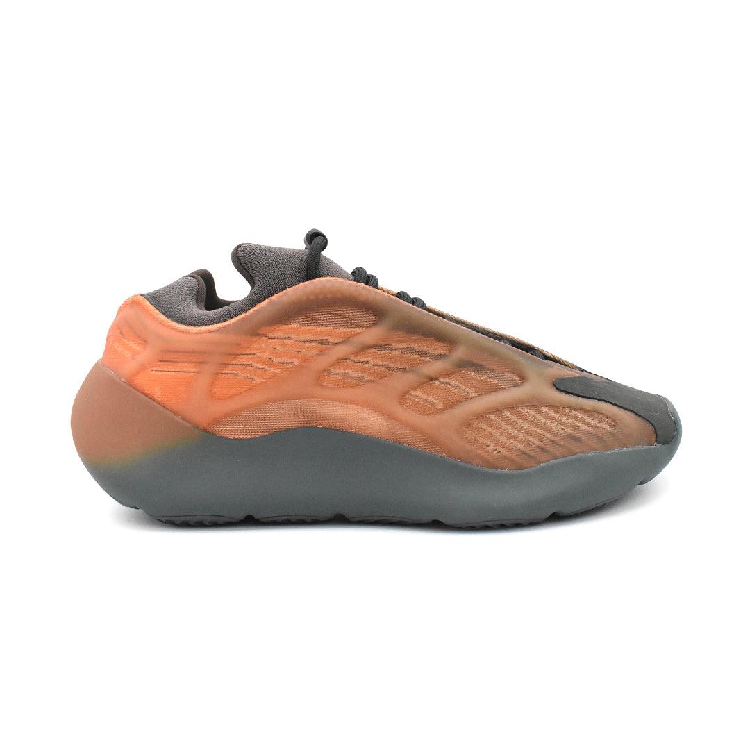 Yeezy '700 V3' Sneakers Men's – Fashionably Yours