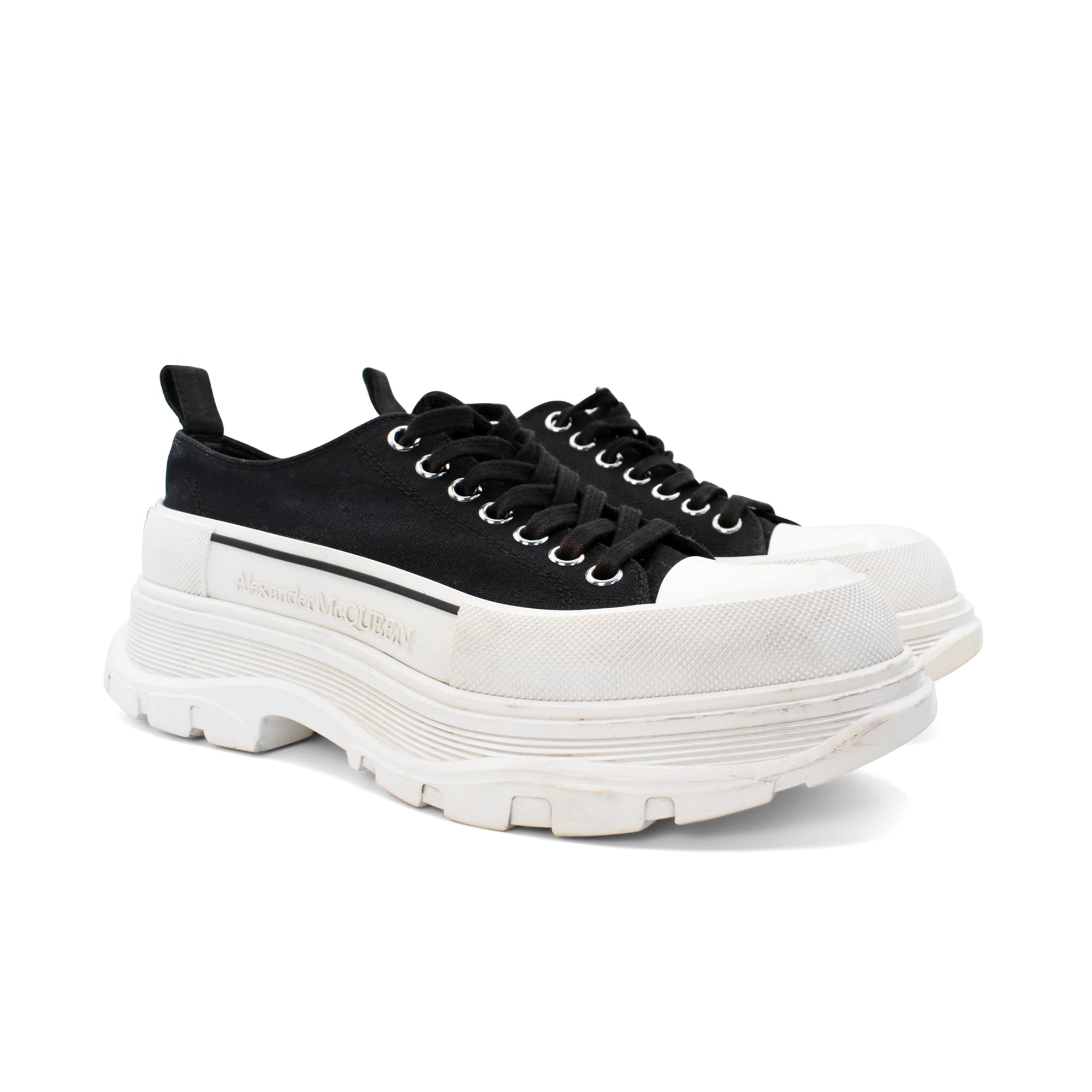 Alexander McQueen Tread Slick Sneakers Men s 42.5 Fashionably Yours