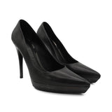 Burberry Pointed Toe Pumps - Women's 40