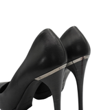 Burberry Pointed Toe Pumps - Women's 40