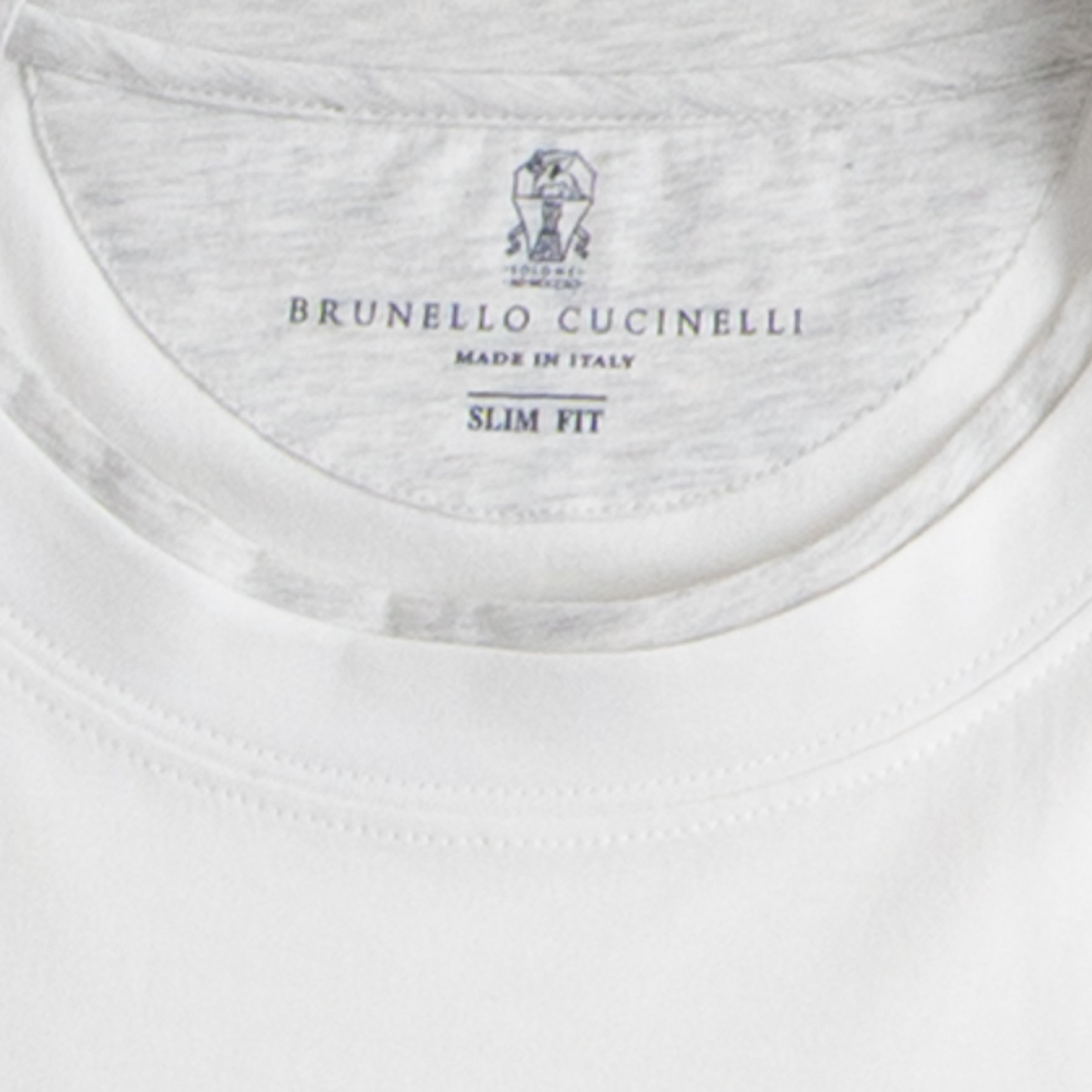 White Crew Neck T-Shirt Label Detail