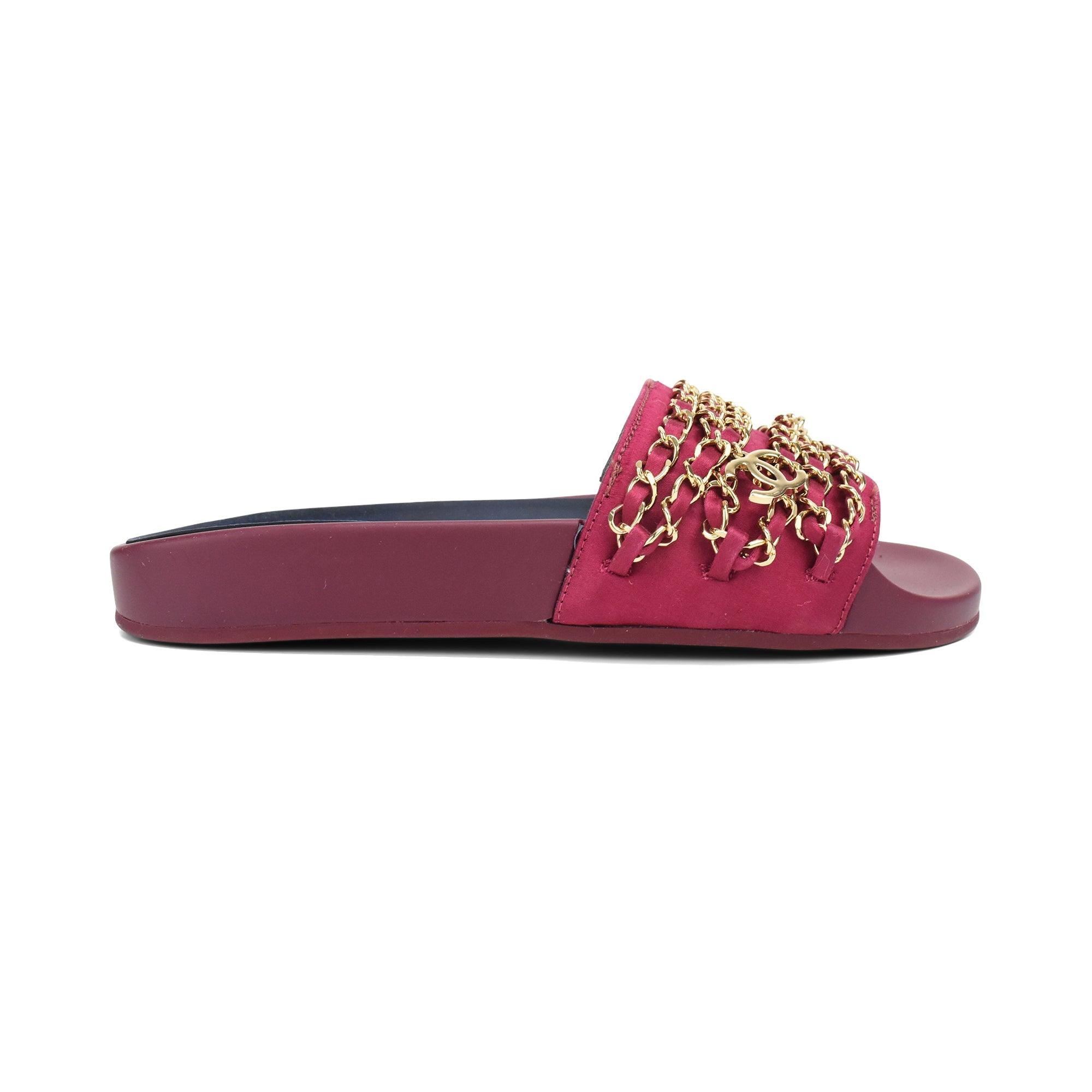 Chanel chain slides deals