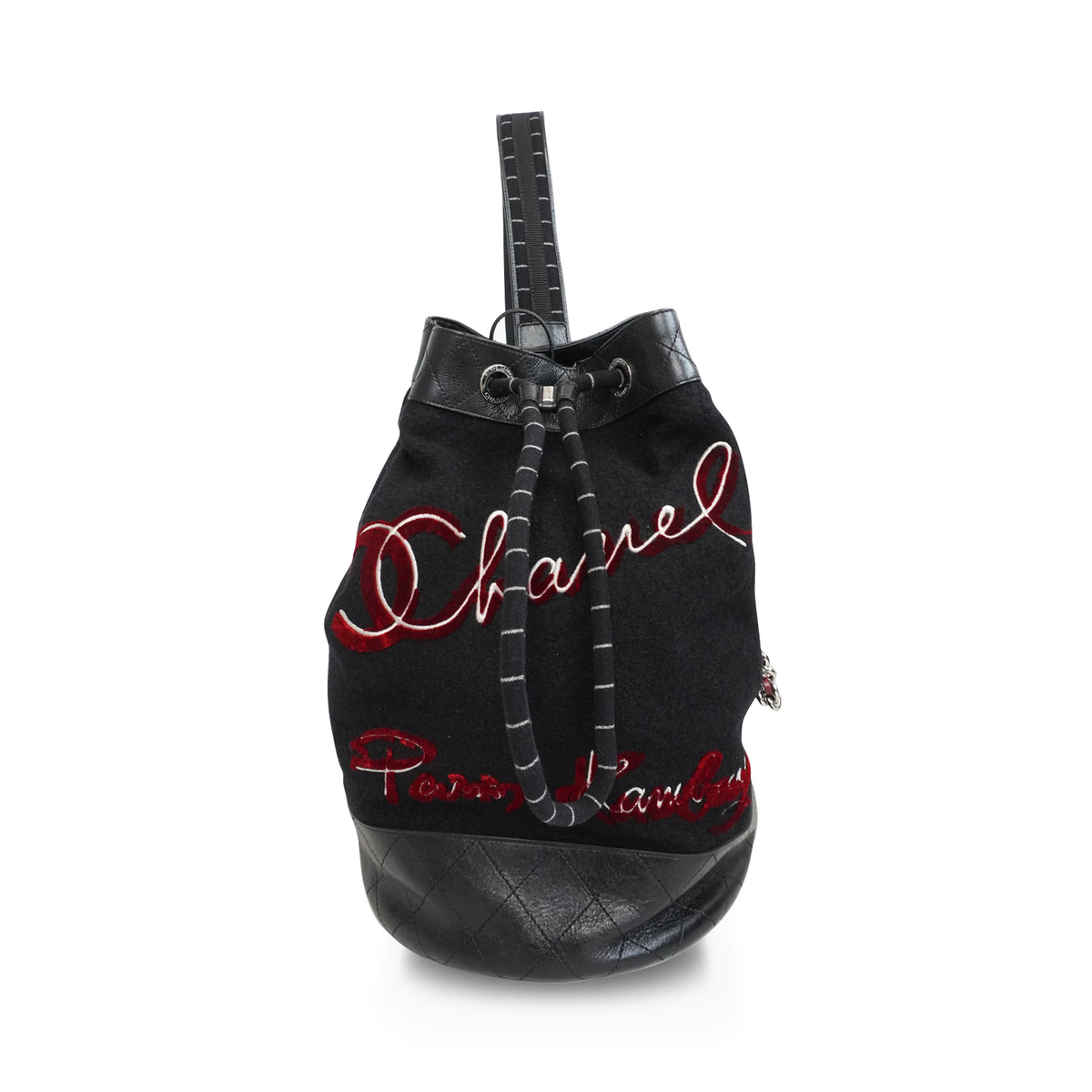CHANELlargedrawstringbucketbag 