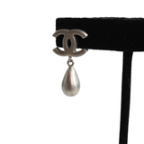 Chanel 'CC Drop' Earrings
