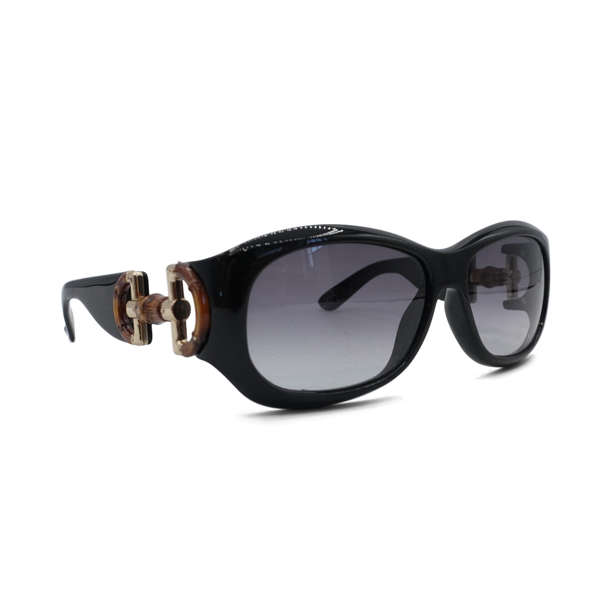 GUCCIblackroundsunglassesbambo 
