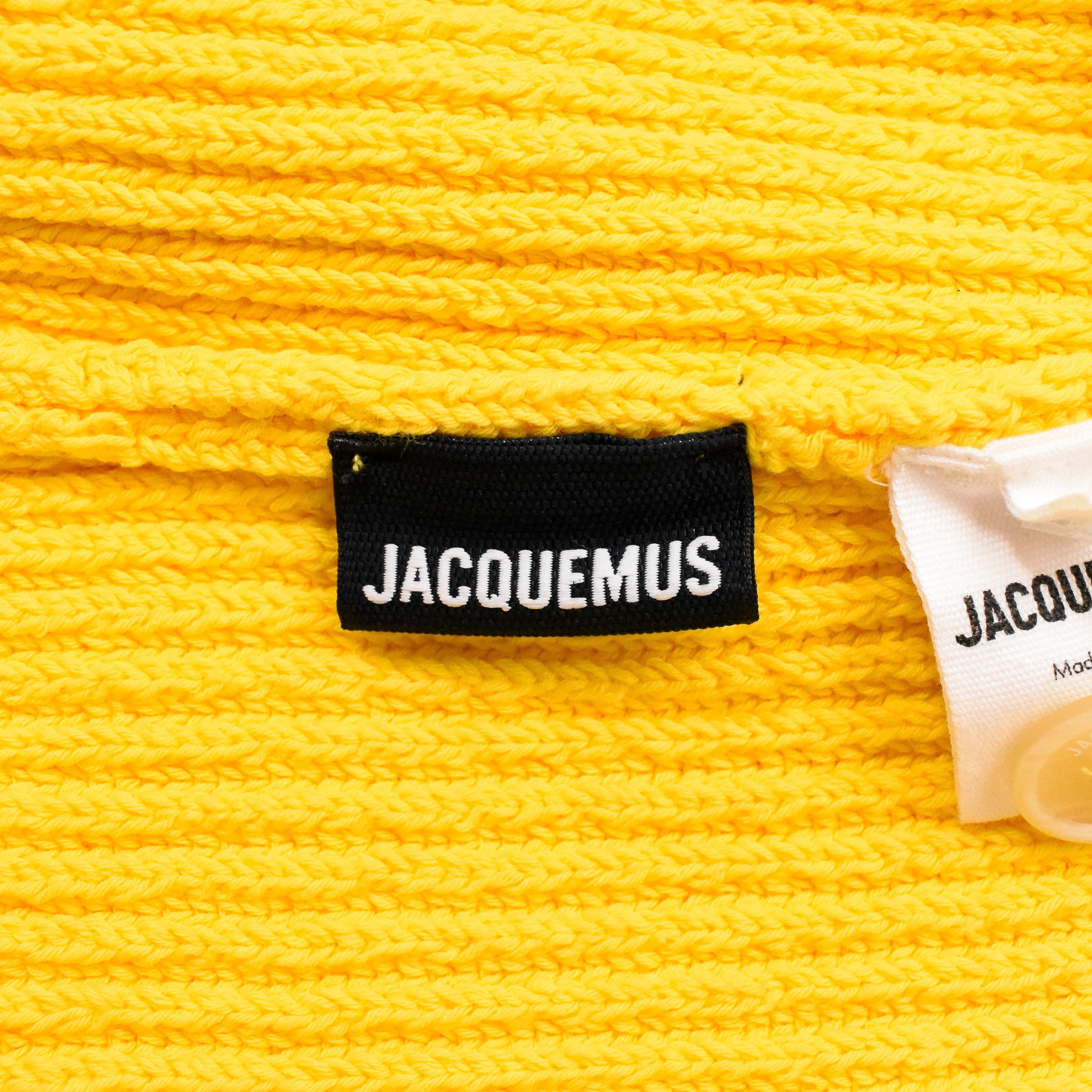 Jacquemus ジャックムス カーディガン イエロー 38 プレートロゴ JACQUEMUS（ジャックムス） カーディガン La maille Pralu longue