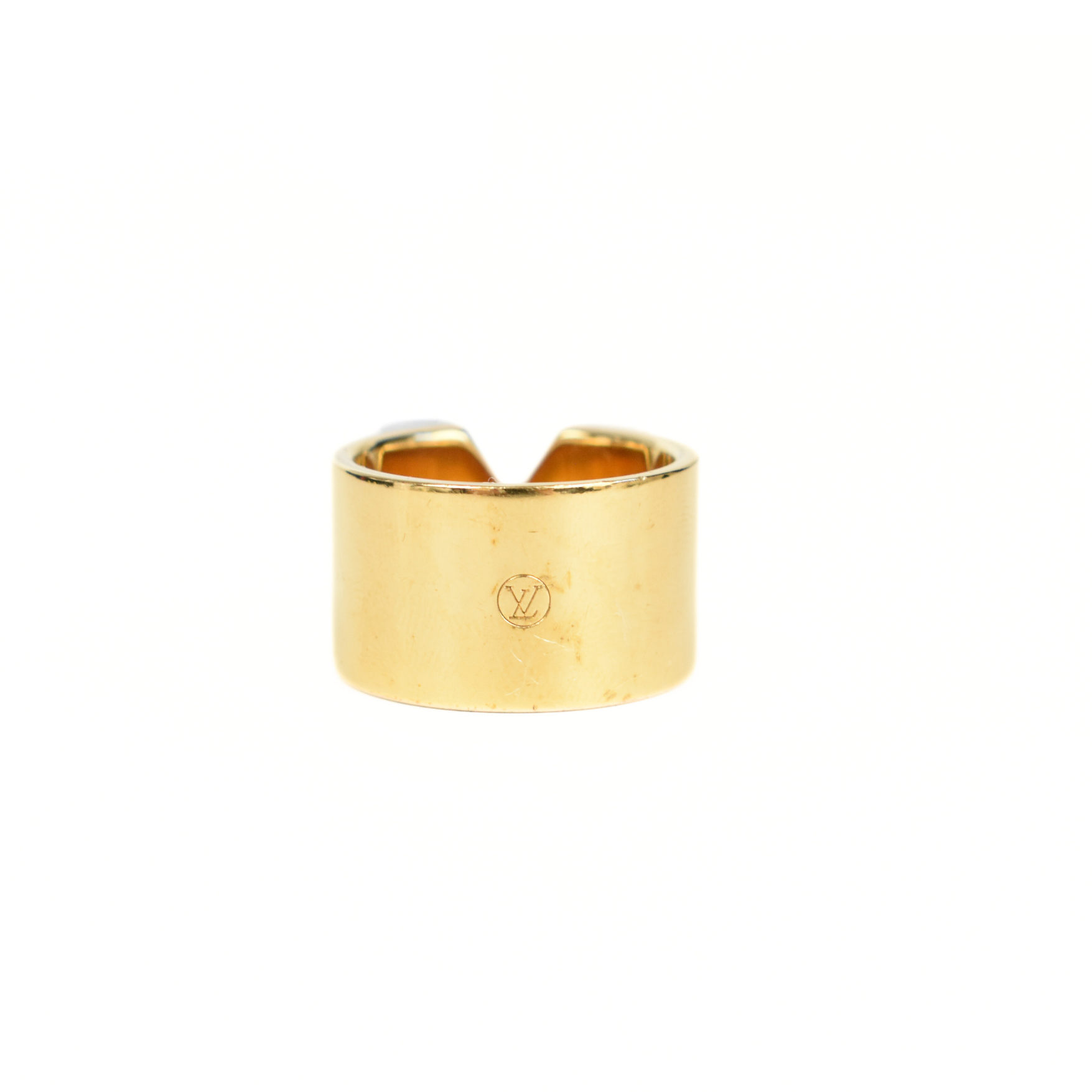 Louis Vuitton 'Essential V' Ring – Fashionably Yours Louis Vuitton 'Essential V' Ring – Fashionably Yours
