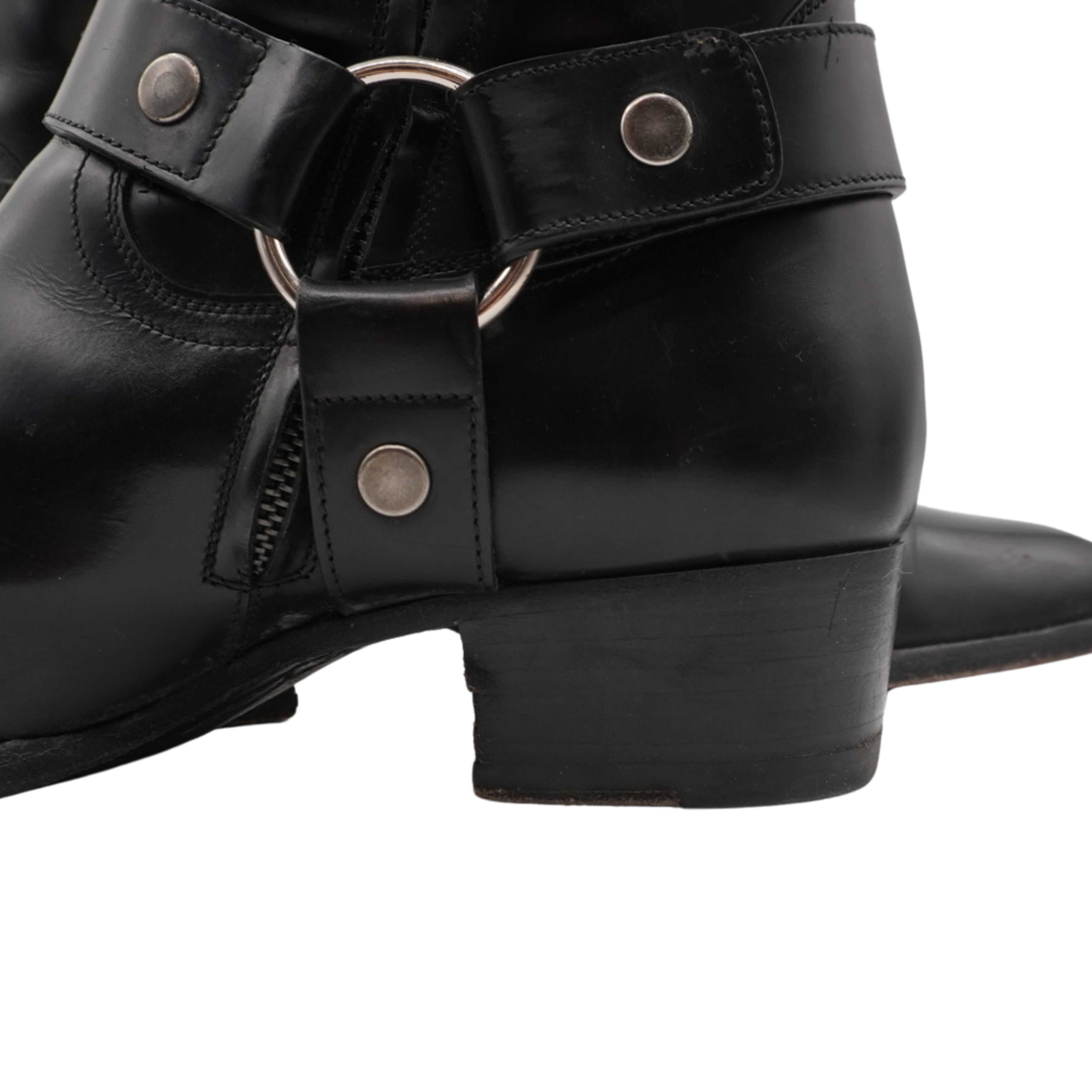 Saint Laurent 'Wyatt' Ankle Boots - Men's 41 – Fashionably Yours Saint Laurent 'Wyatt' Ankle Boots - Men's 41 – Fashionably Yours
