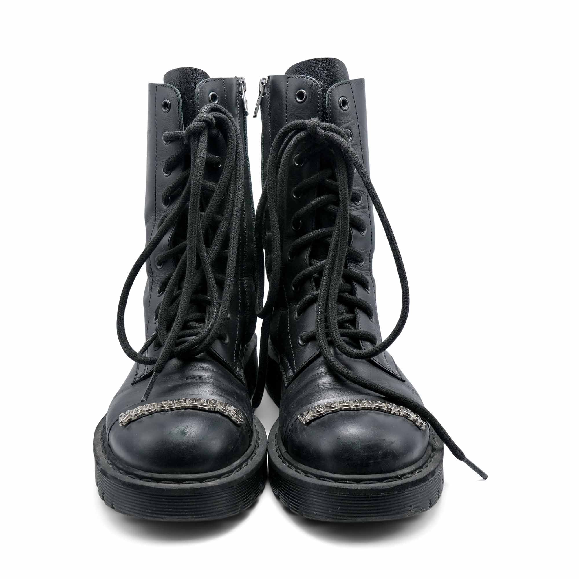 Vetements 'Gothic Logo' Combat Boots - Men's 41