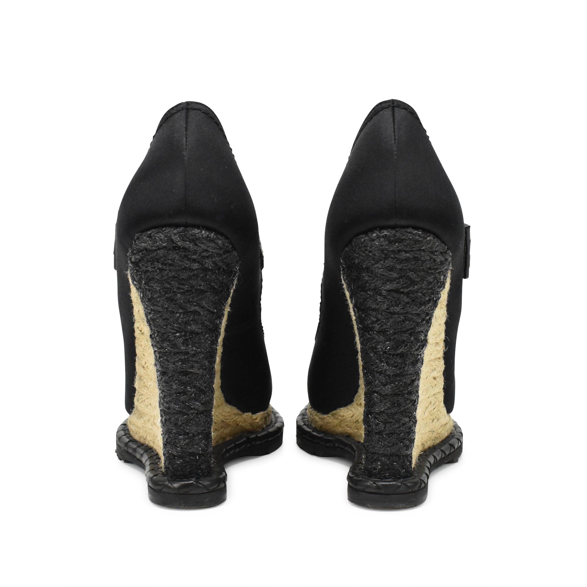Bottega Veneta Wedge Heels - Women's 37 - Fashionably Yours