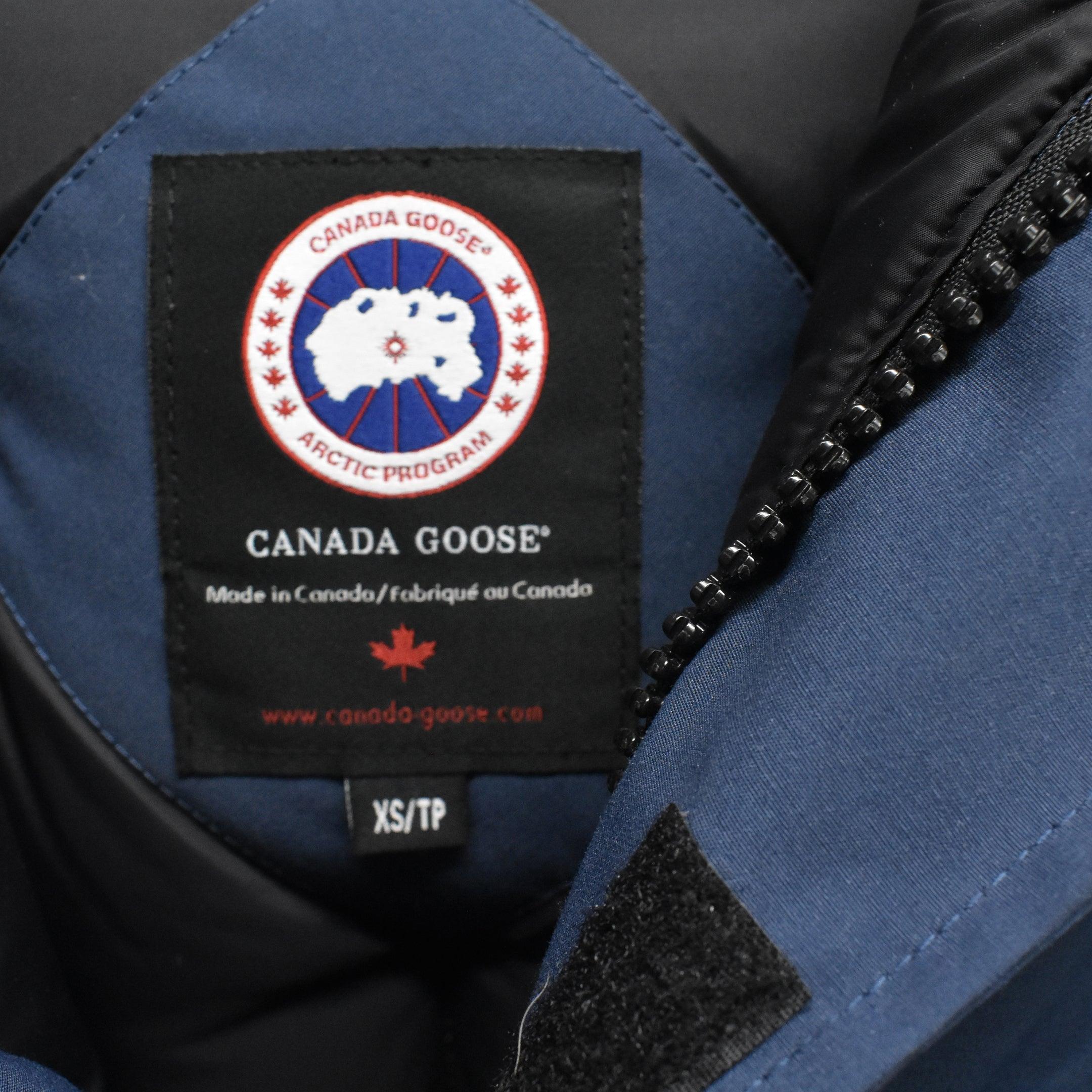 Canada Goose 'Heli Arctic' Parka - Men's XS - Fashionably Yours