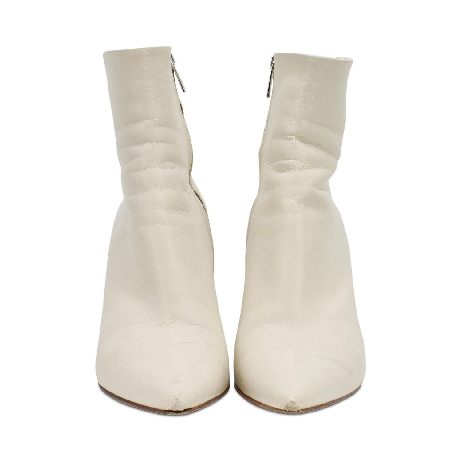 Gianvito rossi white ankle boots hotsell