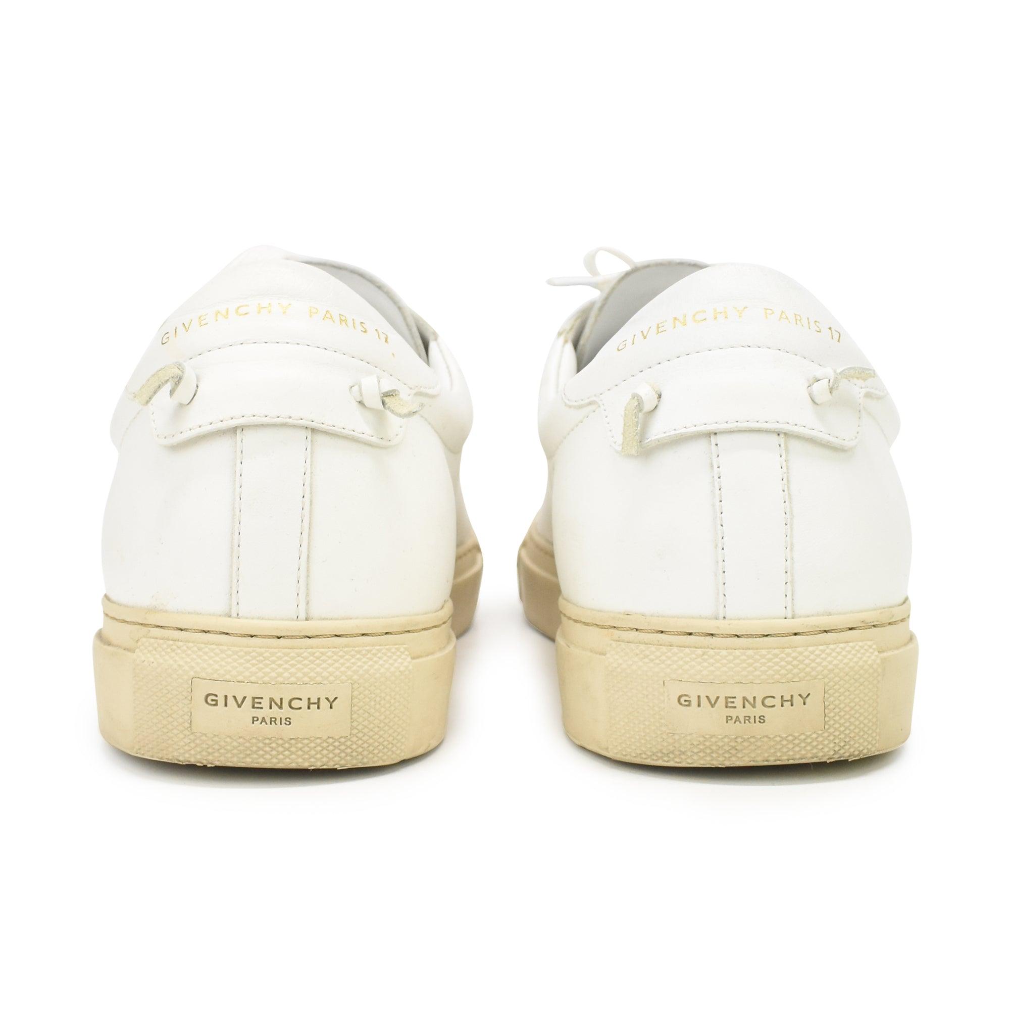 Givenchy Sneakers - Men's 43 - Fashionably Yours
