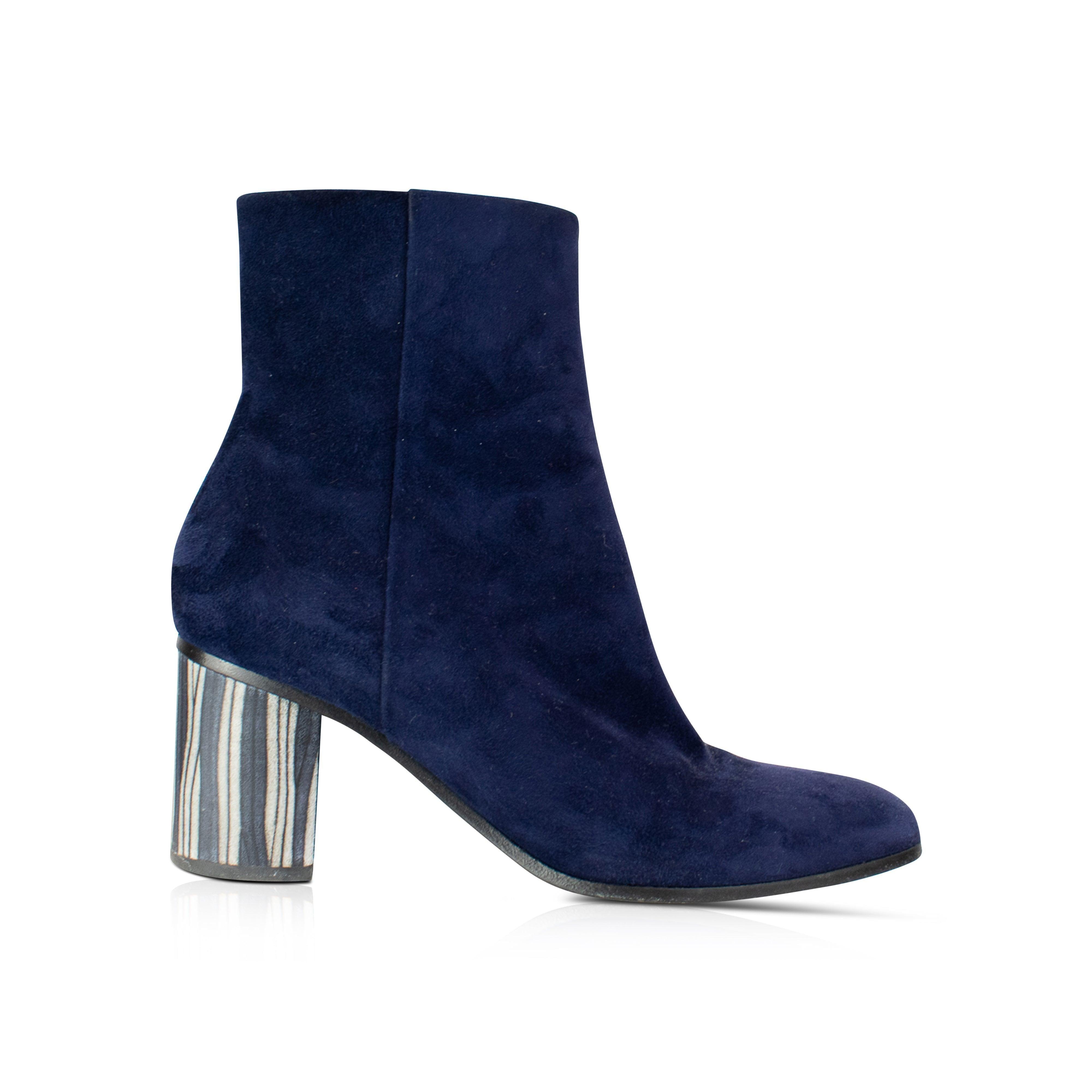 Hermes Ankle Boots - 38 - Fashionably Yours
