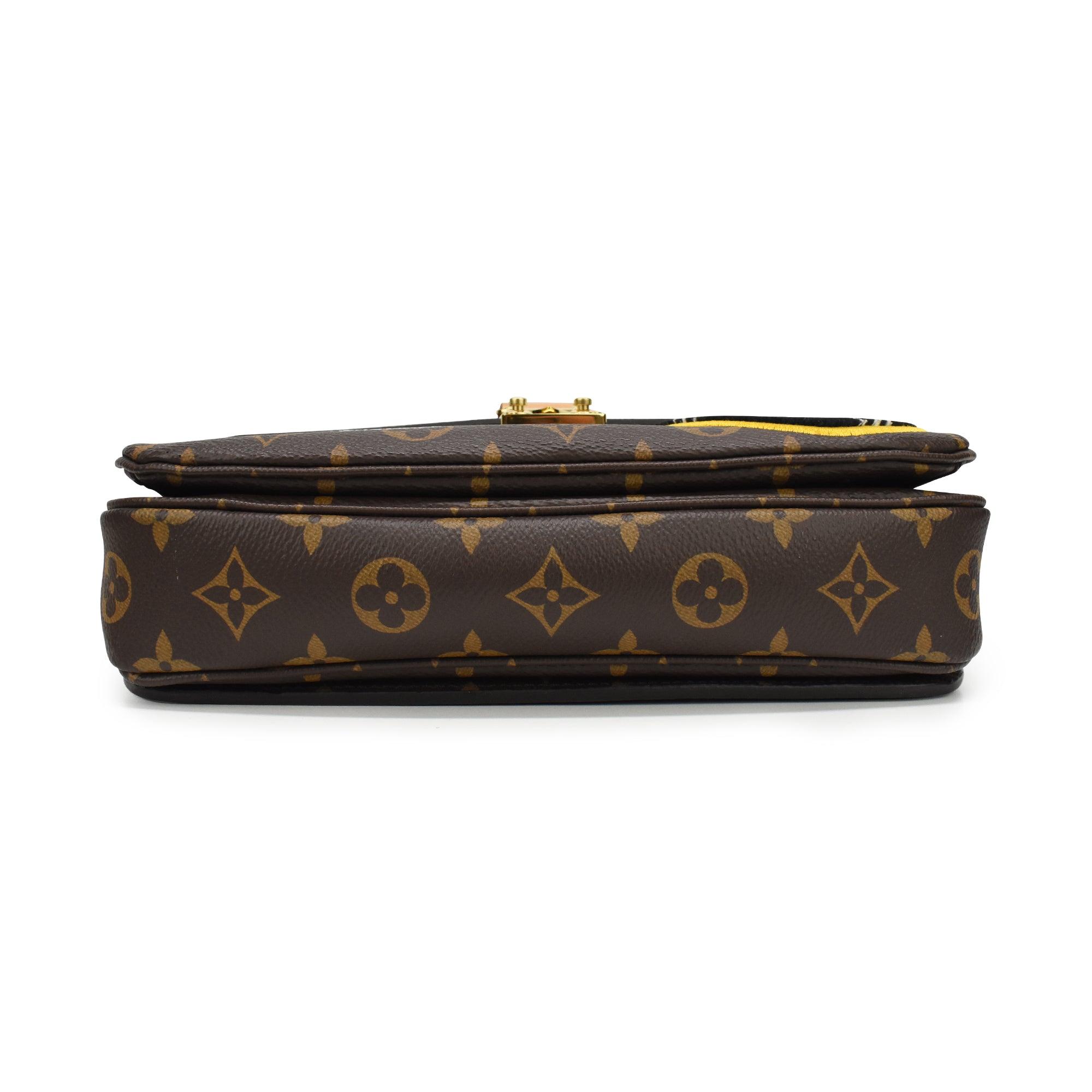 Louis Vuitton 'Pochette Metis' Handbag - Fashionably Yours