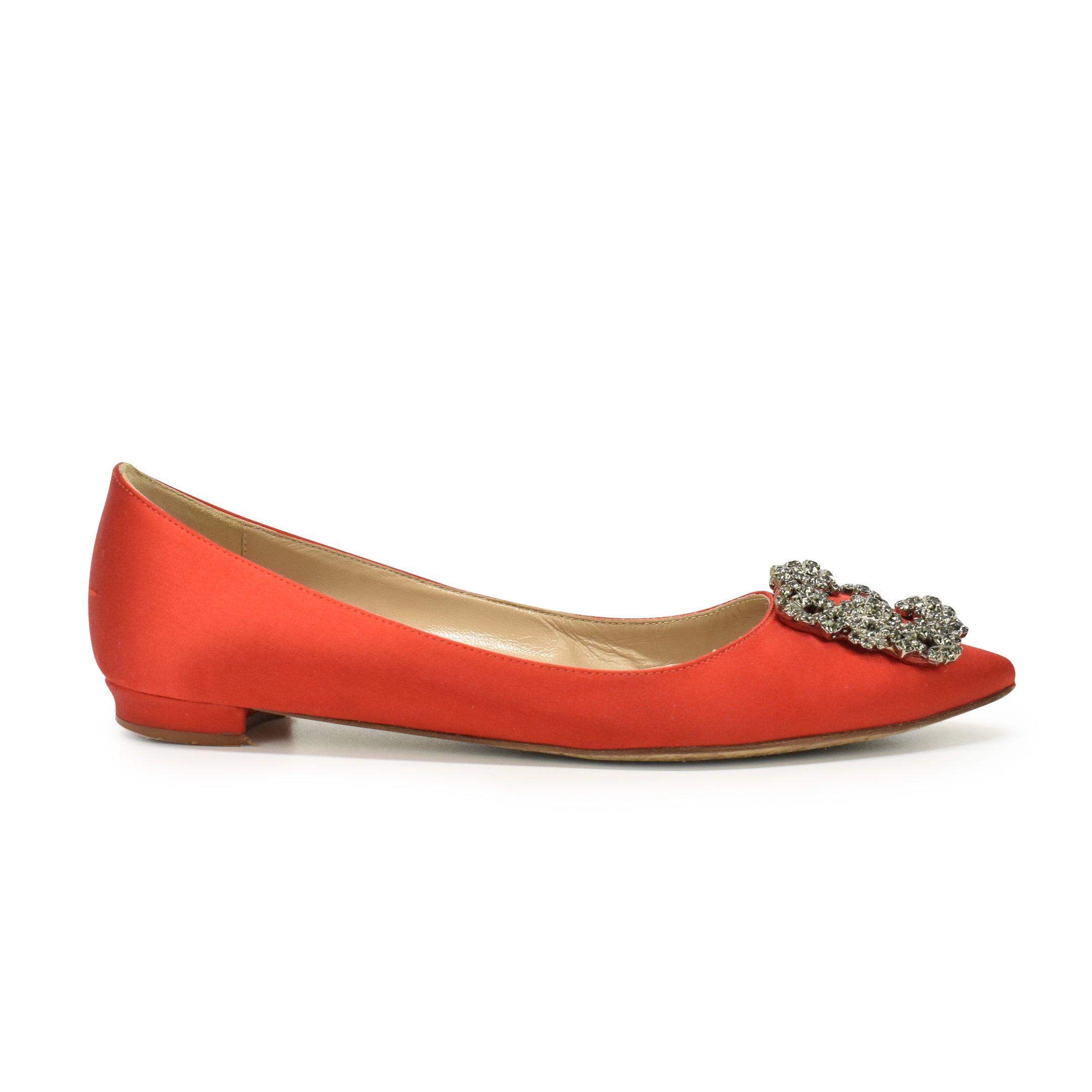 Manolo Blahnik 'Hangisi' Flats - Women's 36 – Fashionably Yours