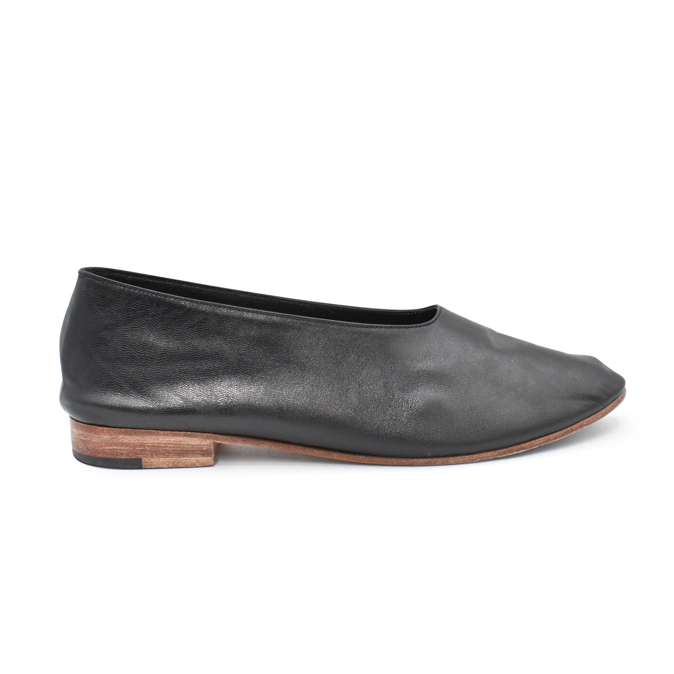 Martiniano Flats - Women's 35 – Fashionably Yours