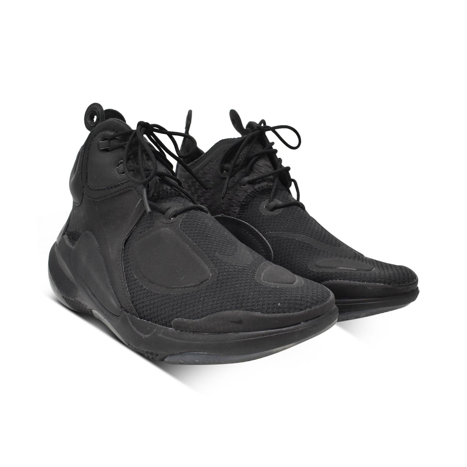 Nike x MMW Sneakers - Men's 11 – Fashionably Yours