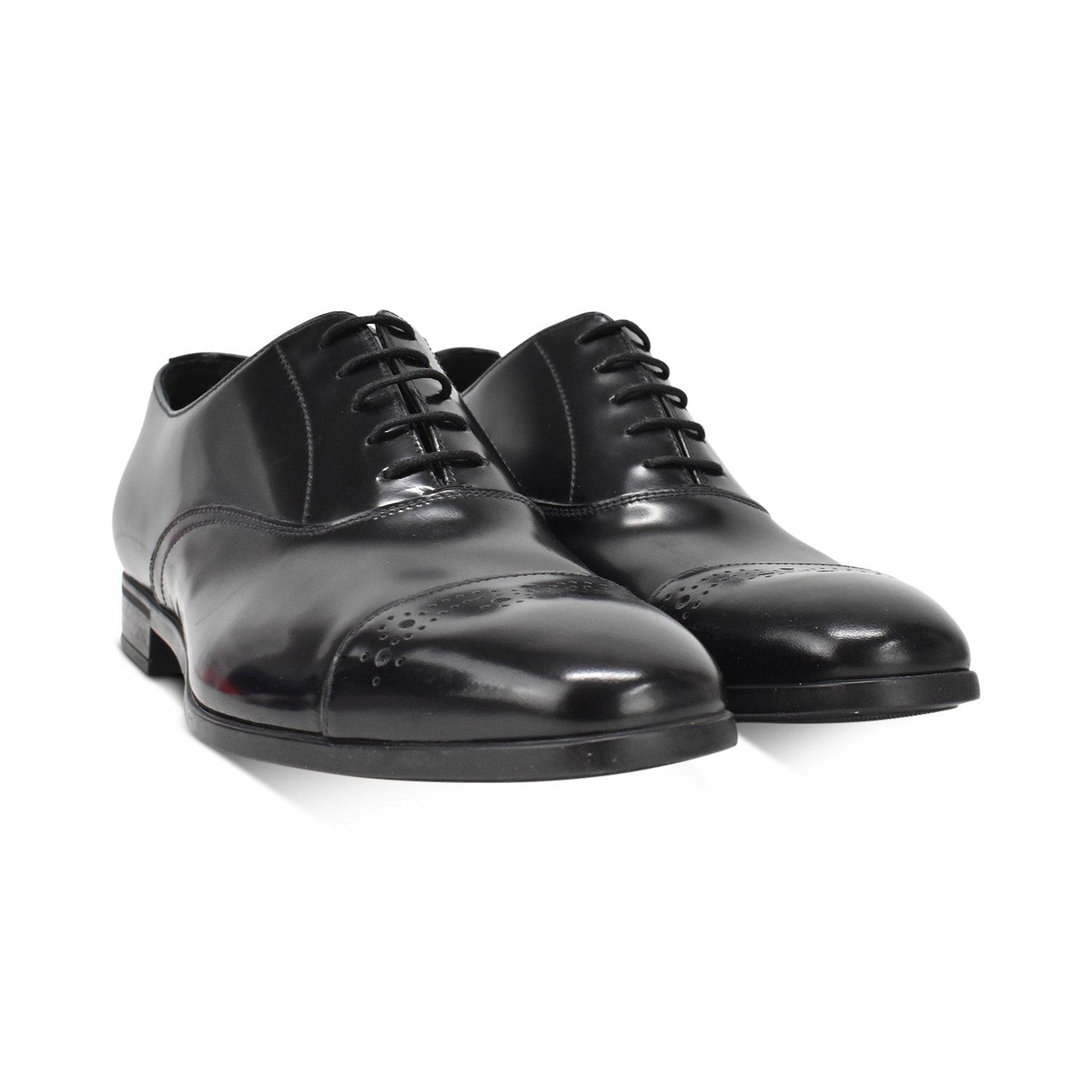 Prada Dress Shoes - Men's 6 Fashionably Yours Prada Dress Shoes - Men's 6 Fashionably Yours