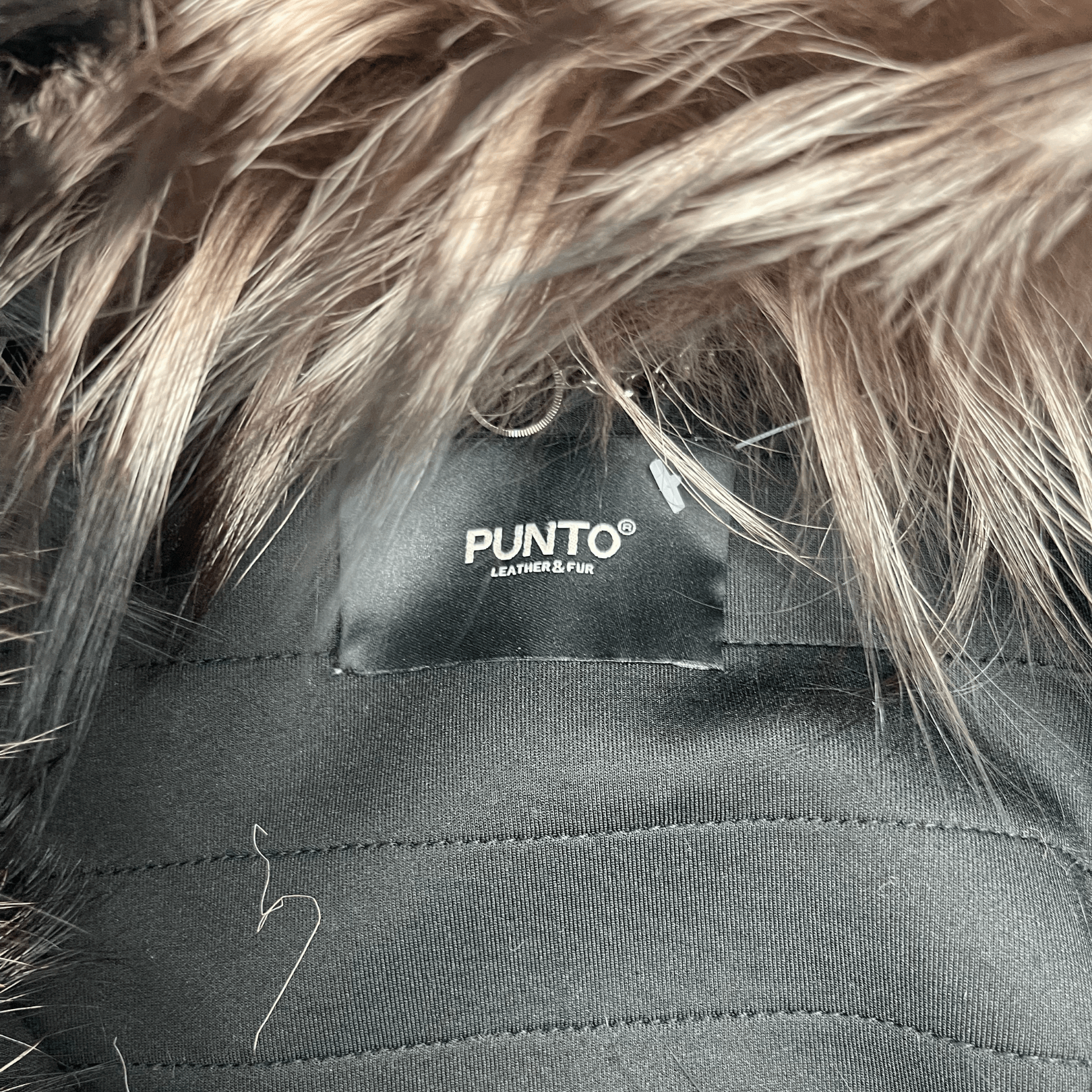 Punto Fox Fur Jacket - Women's 4 - Fashionably Yours