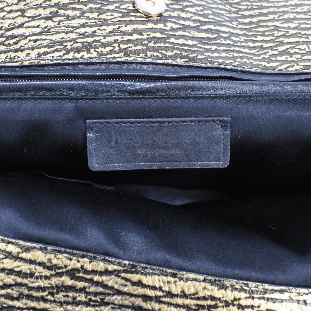 Saint Laurent Shoulder Bag - Fashionably Yours