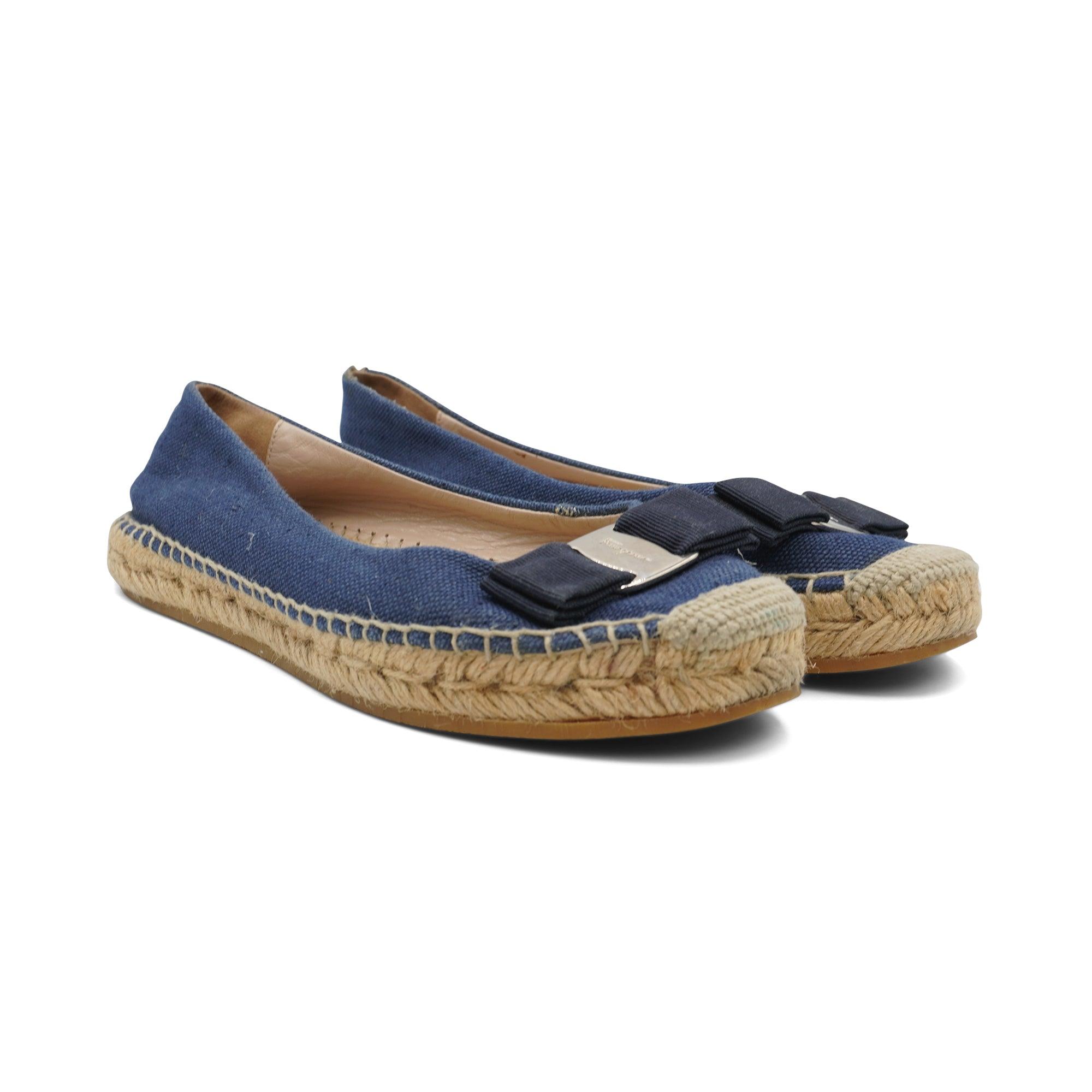 Salvatore Ferragamo Flats - Women's 8 - Fashionably Yours