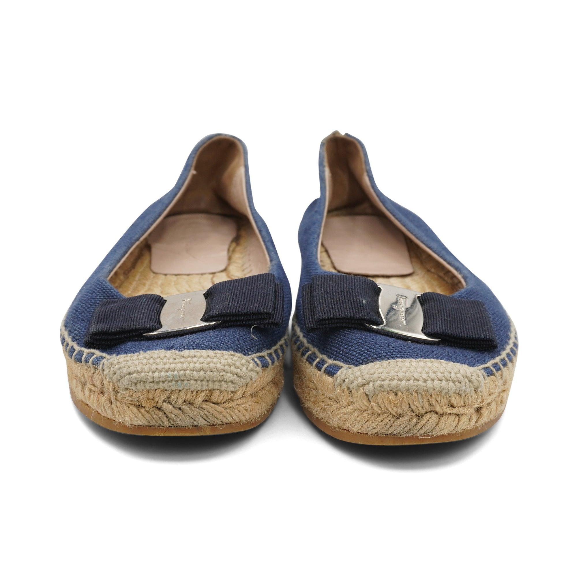 Salvatore Ferragamo Flats - Women's 8 - Fashionably Yours