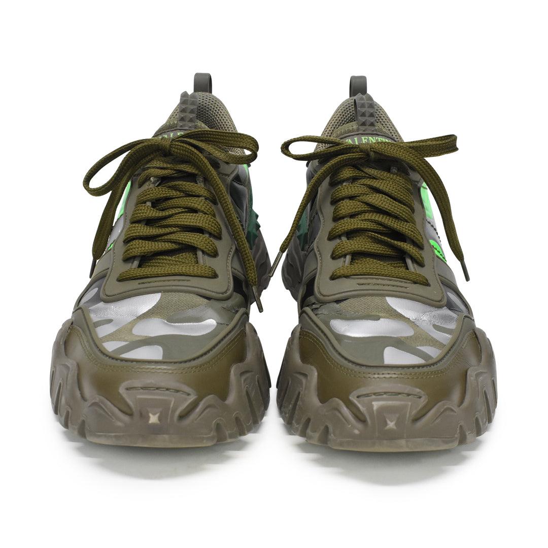 Valentino Sneakers - Men's 40 - Fashionably Yours